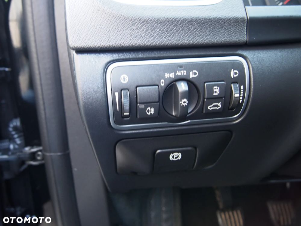 Volvo V60 D2 Edition - 16