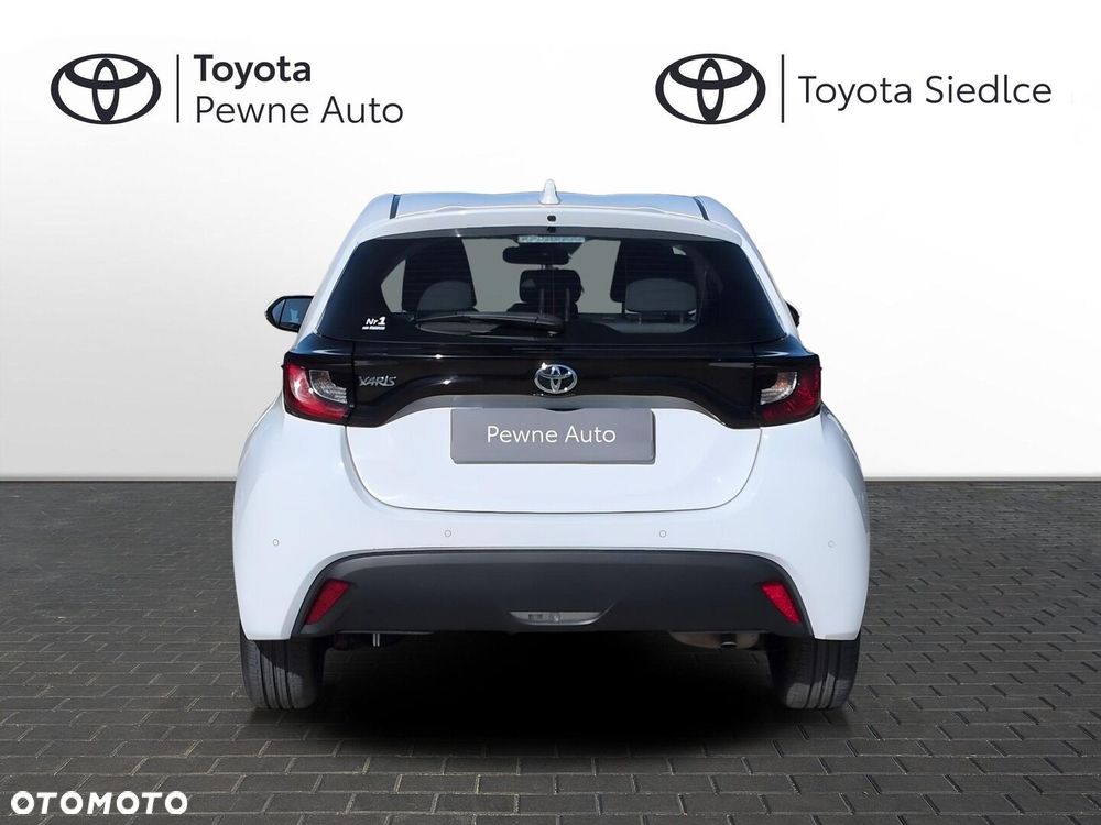 Toyota Yaris - 5