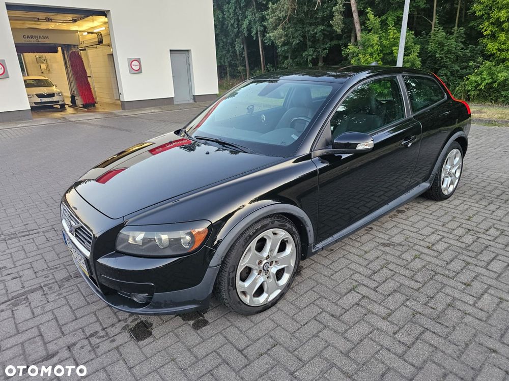 Volvo C30 1.6 - 9