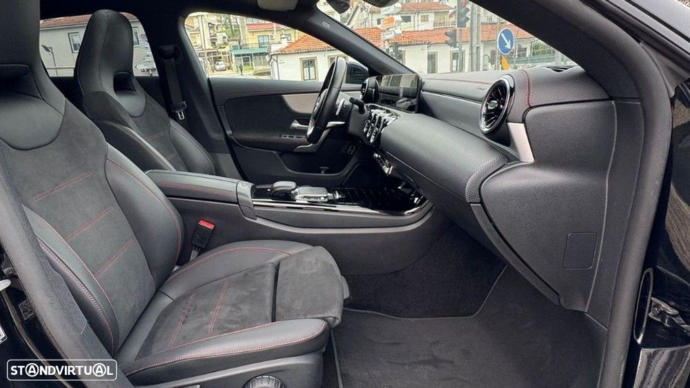 Mercedes-Benz CLA 200 - 23