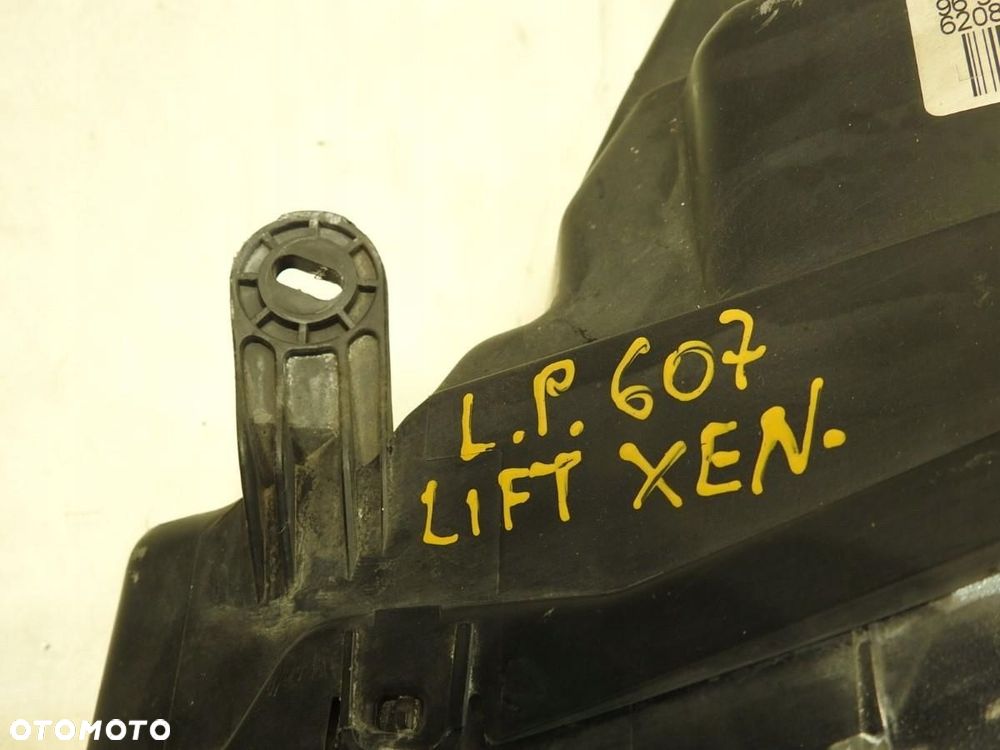 LAMPA LEWY PRZÓD XENON PEUGEOT 607 9654670980 - 2
