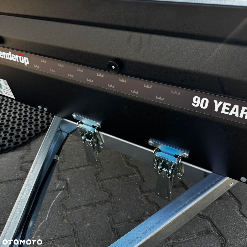 Brenderup 202x116x35 1205 LIMITOWANA CZARNA WERSJA, LAMPY LED, ALUFELGI - 12