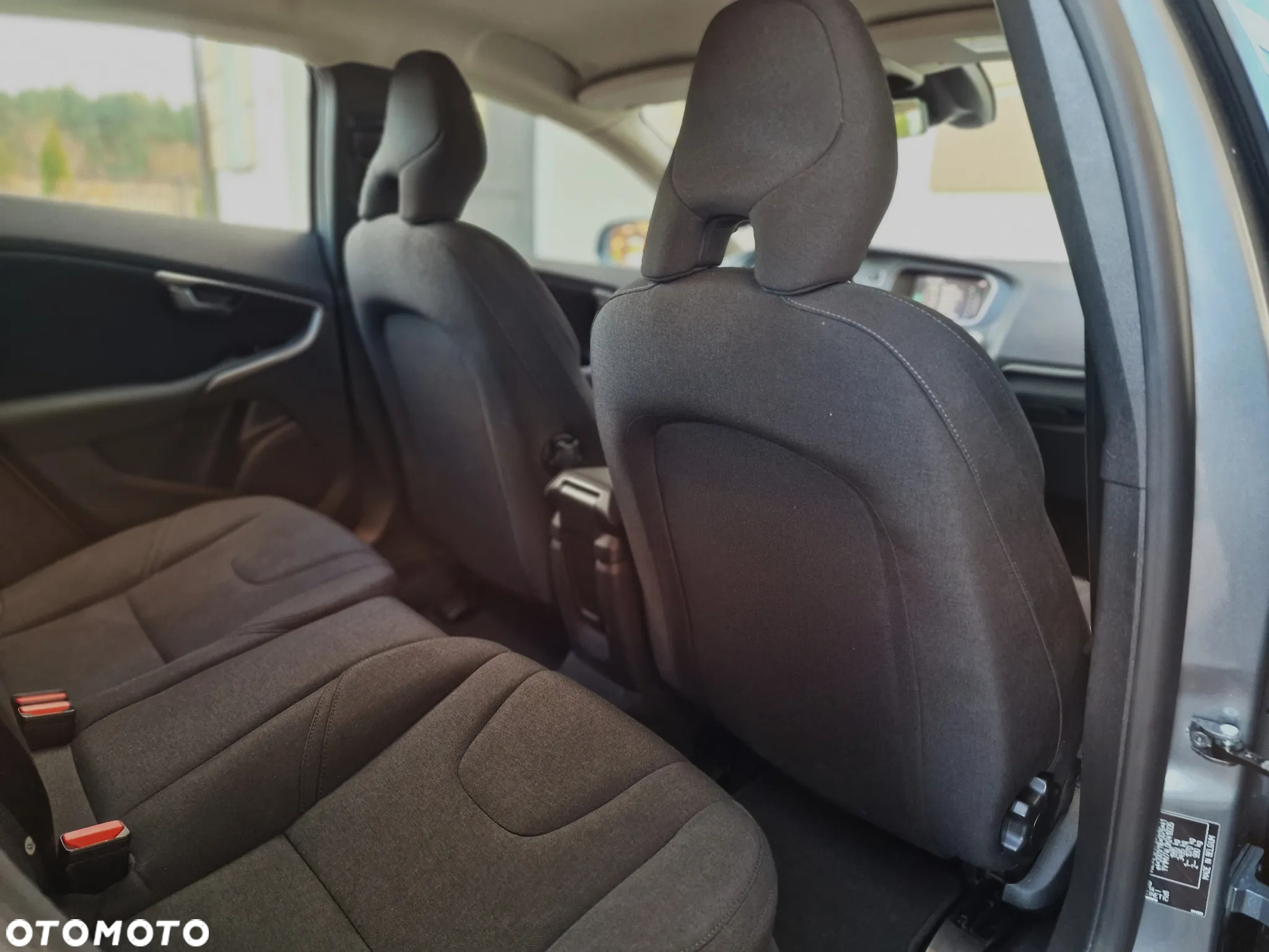 Volvo V40 D2 Drive-E Dynamic Edition - 34