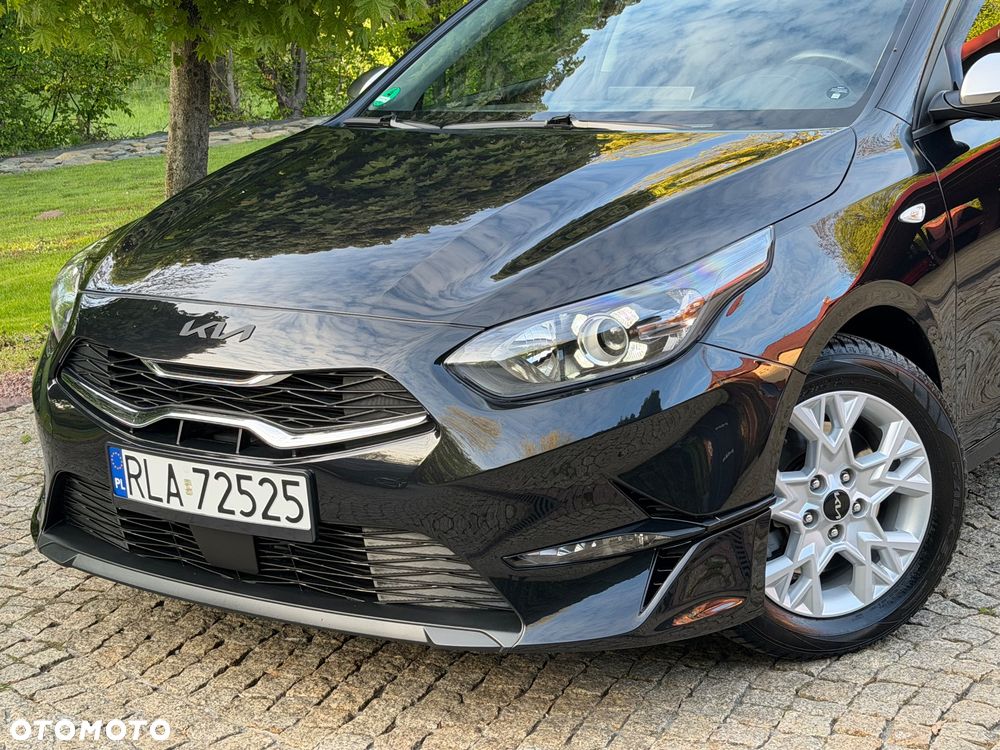 Kia Ceed - 9