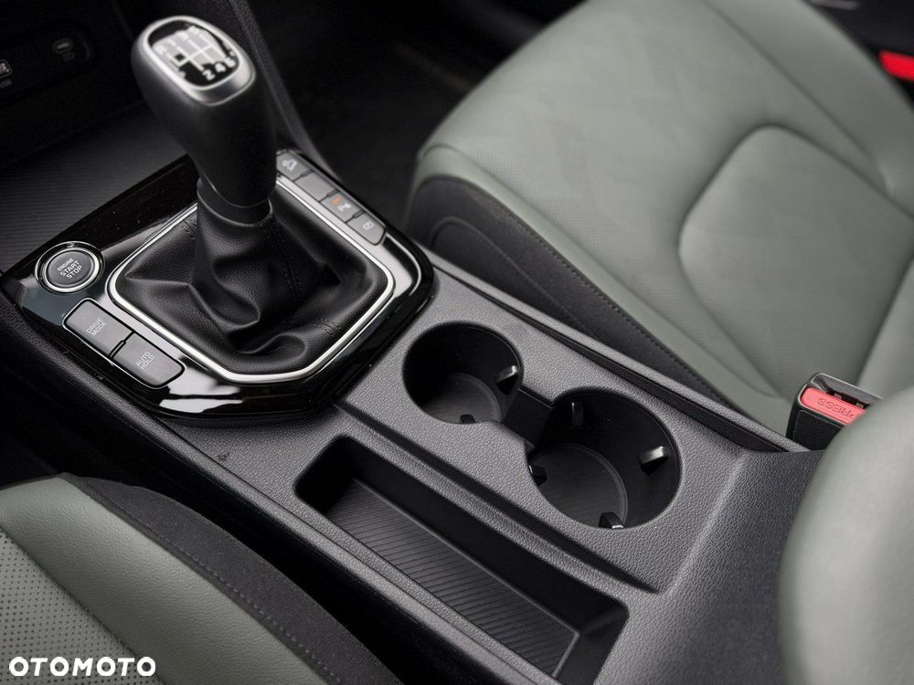 Kia Sportage 1.6 T-GDI Anniversary 2WD - 26