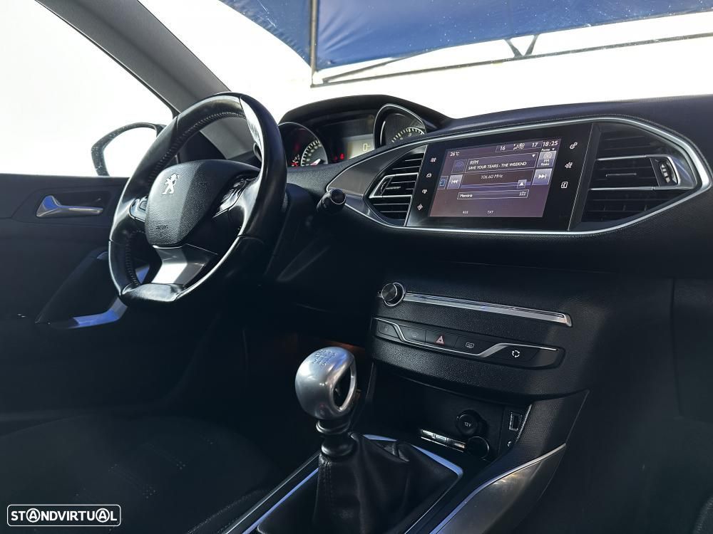Peugeot 308 1.6 BlueHDi Allure - 39