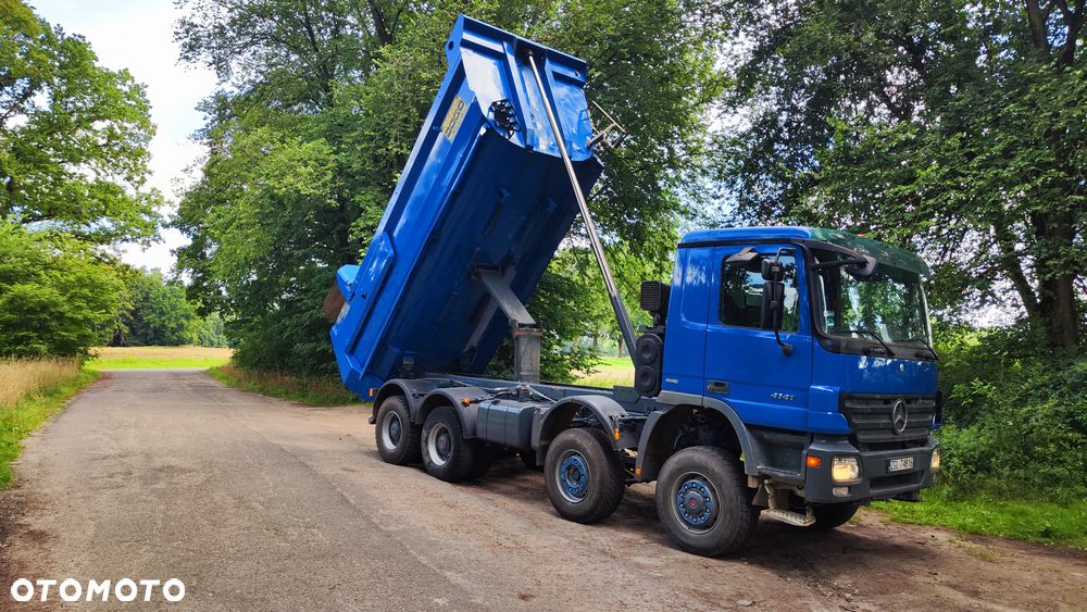 Mercedes-Benz Actros - 2