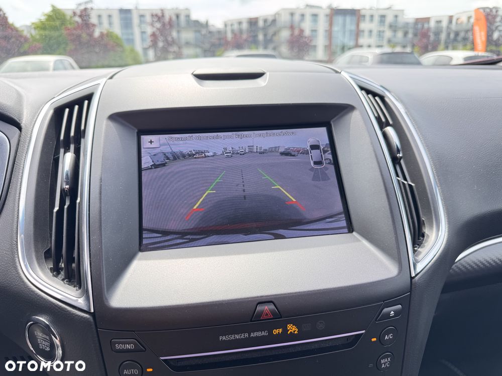 Ford Edge - 16