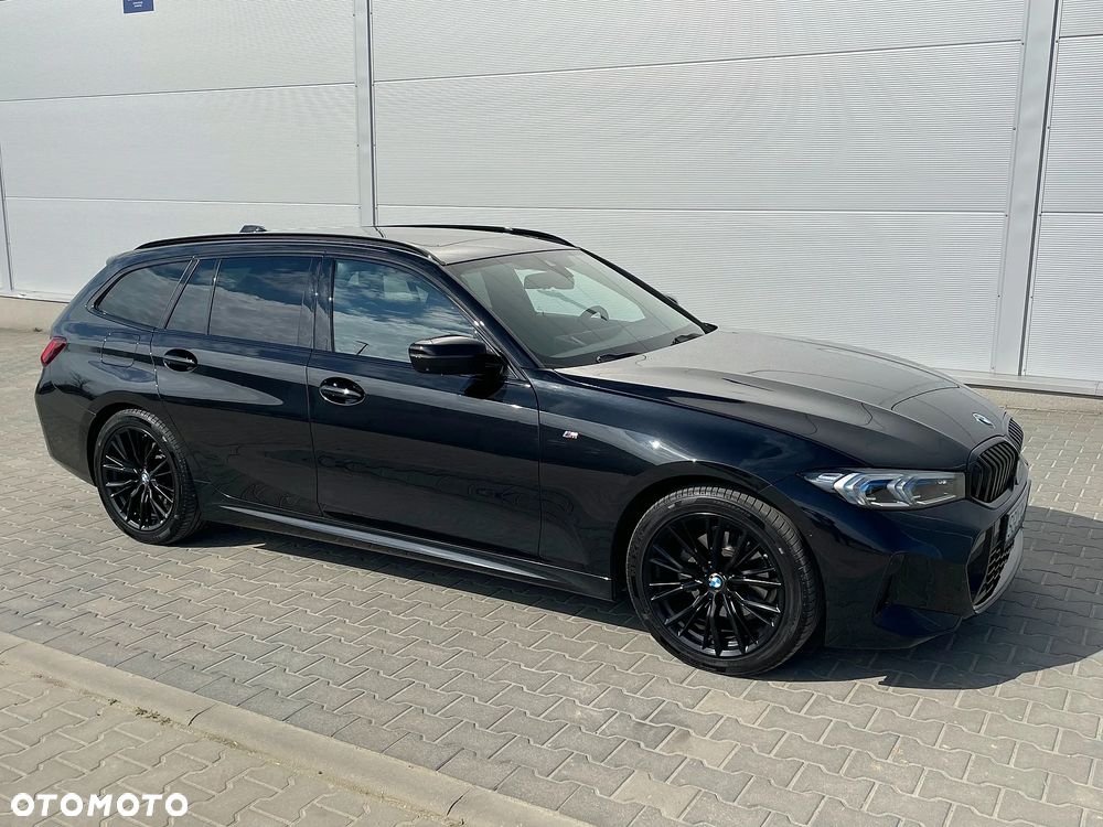 BMW Seria 3 320d xDrive MHEV M Sport sport - 16