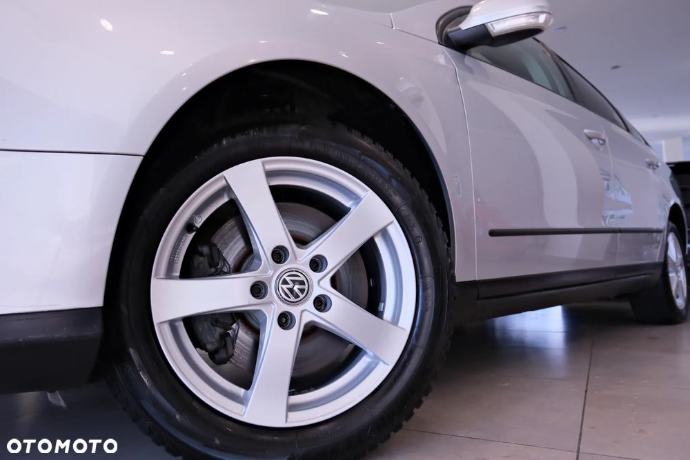 Volkswagen Passat 1.4 TSI Comfortline - 23