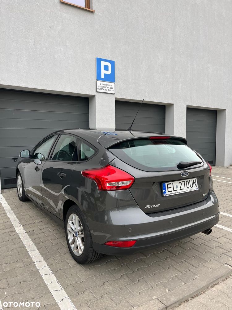Ford Focus 1.5 EcoBoost Titanium ASS - 4