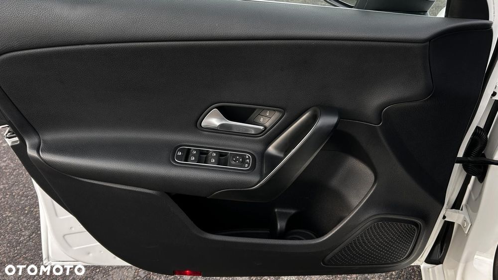 Mercedes-Benz Klasa A 200 Style 7G-DCT - 10