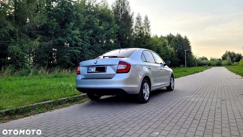 Skoda RAPID 1.0 TSI Style - 10