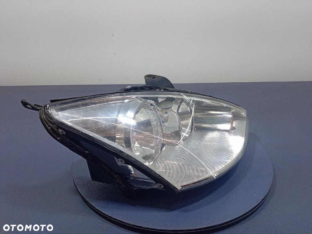 FORD FOCUS MK1 LIFT 01- REFLEKTOR PRAWY LAMPA EU 20-6347 - 2