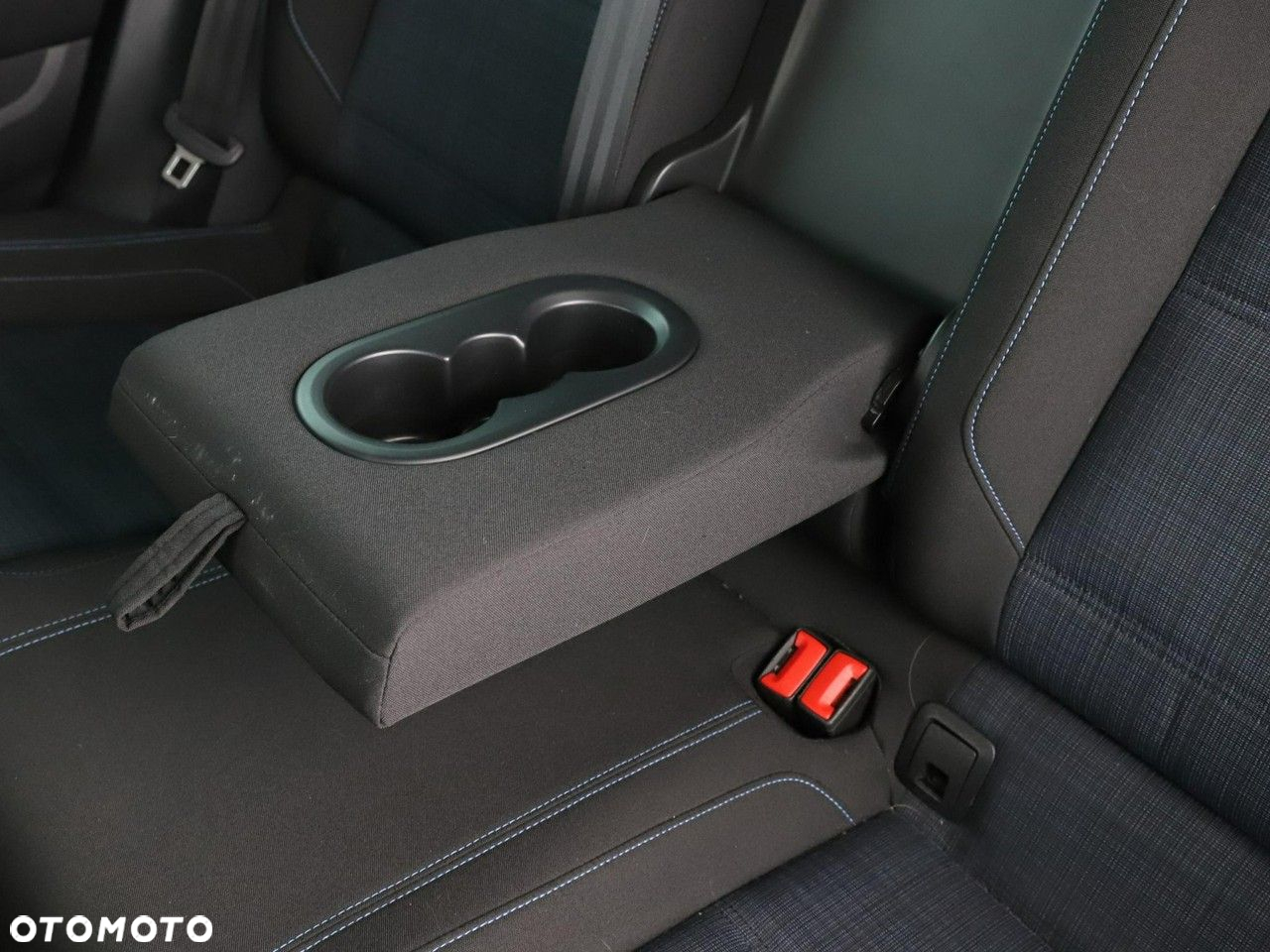 Volkswagen Passat Variant 1.4 TSI Plug-In-Hybrid DSG GTE - 37