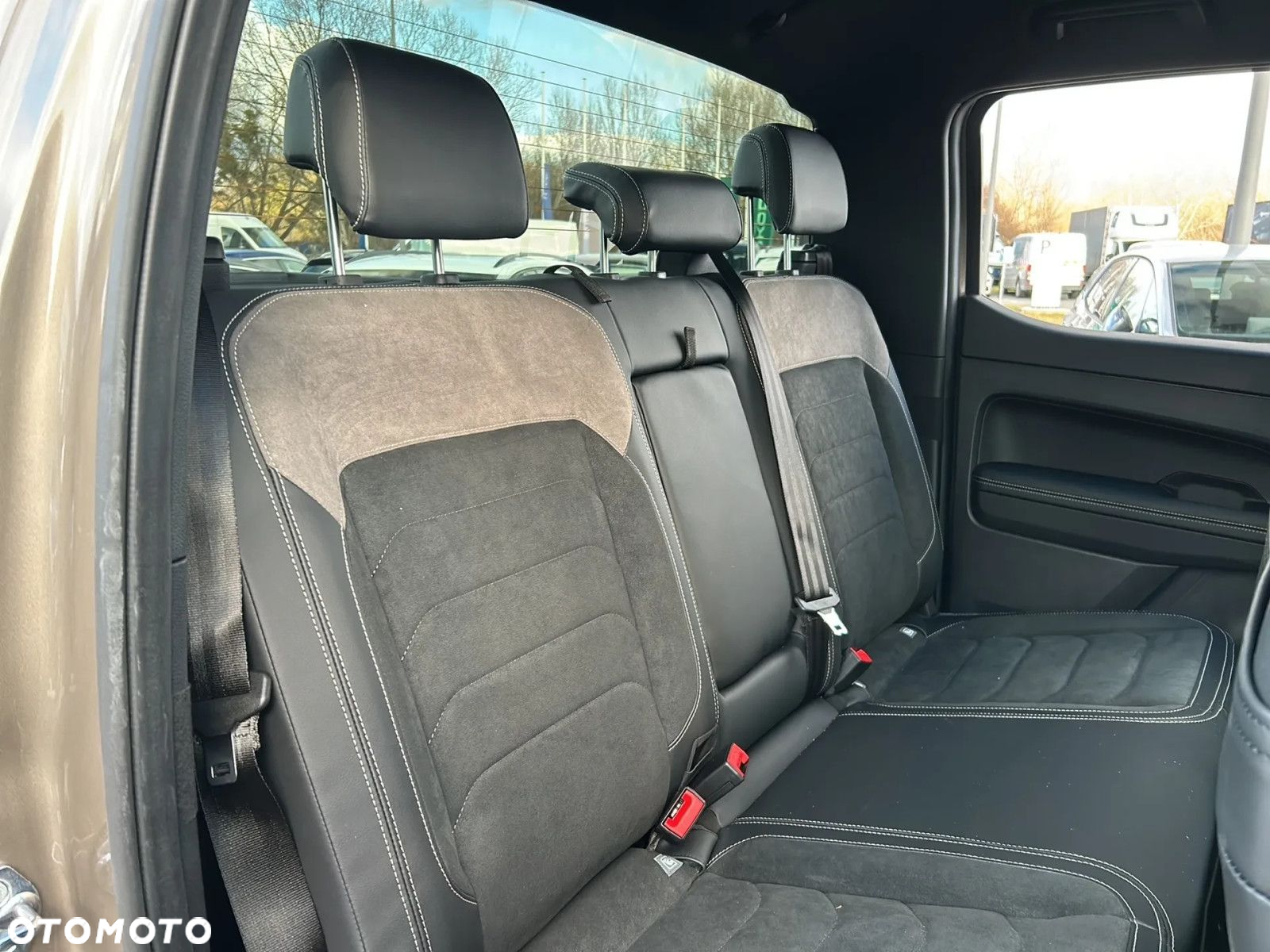 Volkswagen Amarok 3.0 V6 TDI 4Mot Style - 13