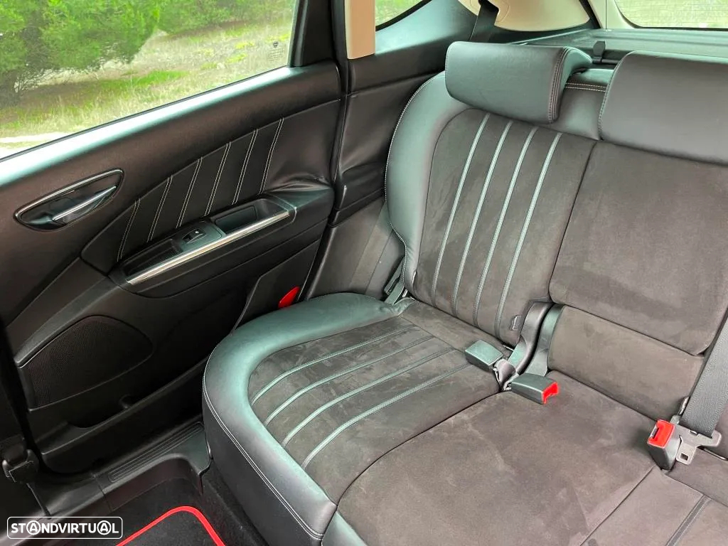 Lancia Delta 1.6 M-Jet Platino - 38