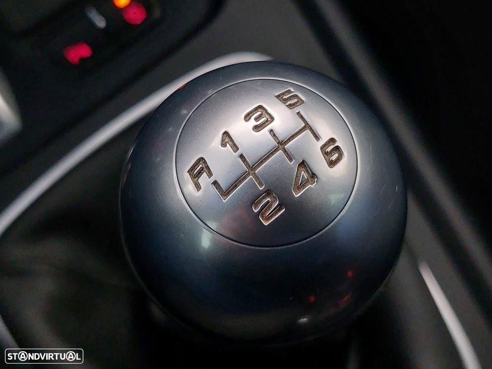 Alfa Romeo Giulietta 1.4 T M-air - 36