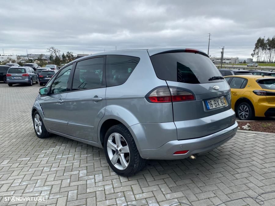 Ford S-Max 1.8 TDCi Titanium 7L - 4