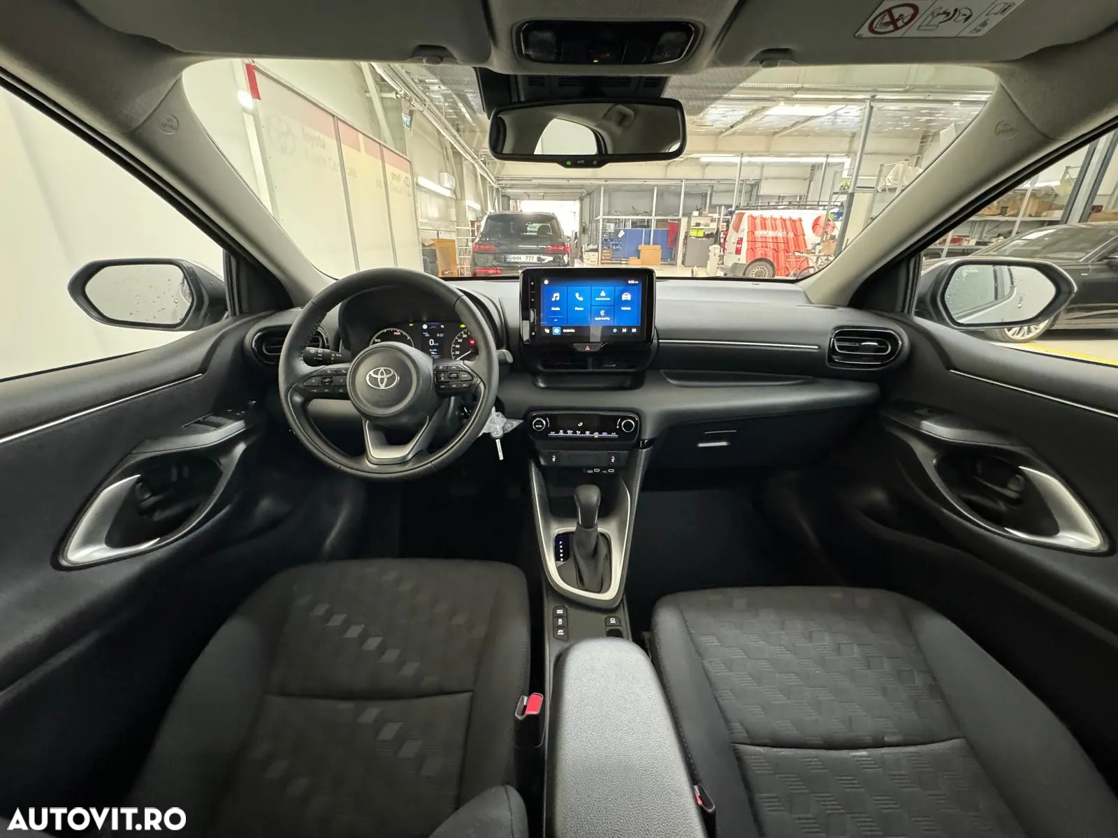 Toyota Yaris - 7