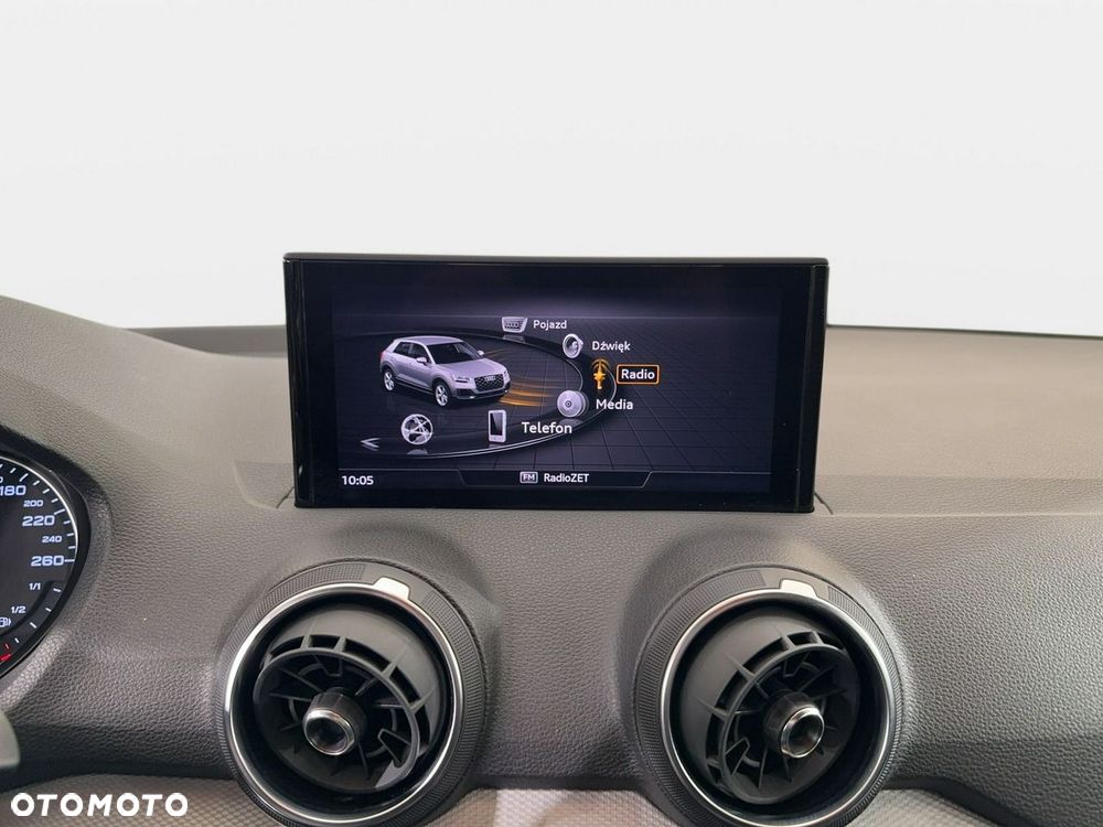 Audi Q2 - 25