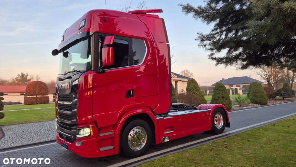 Scania SCANIA///S530///V8///2022///RETARDER/// FULL LED///KLIMATYZACJA POSTOJOWA/// ZABUDOWY MIĘDZYOSIOWE///WAGA/// SKÓRY///NAWIGACJA///BARDZO BOGATA WERSJA///STAN BARDZO DOBRY - 9