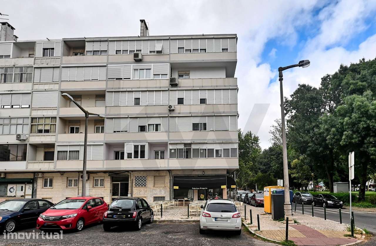 Apartamento T2 no Coração de Benfica - Grande imagem: 2/22