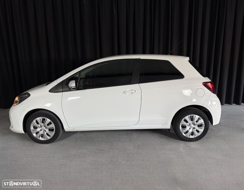 Toyota Yaris 1.4 D-4D ACtive+AC - 8