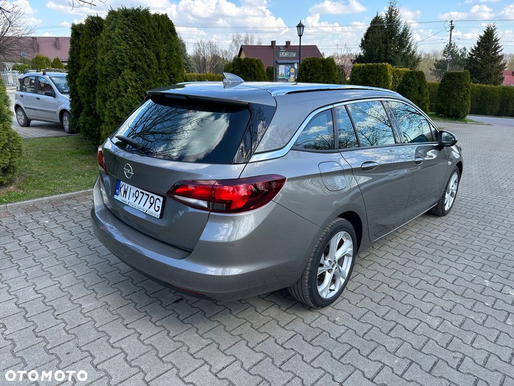Opel Astra 1.6 D (CDTI) Dynamic - 4