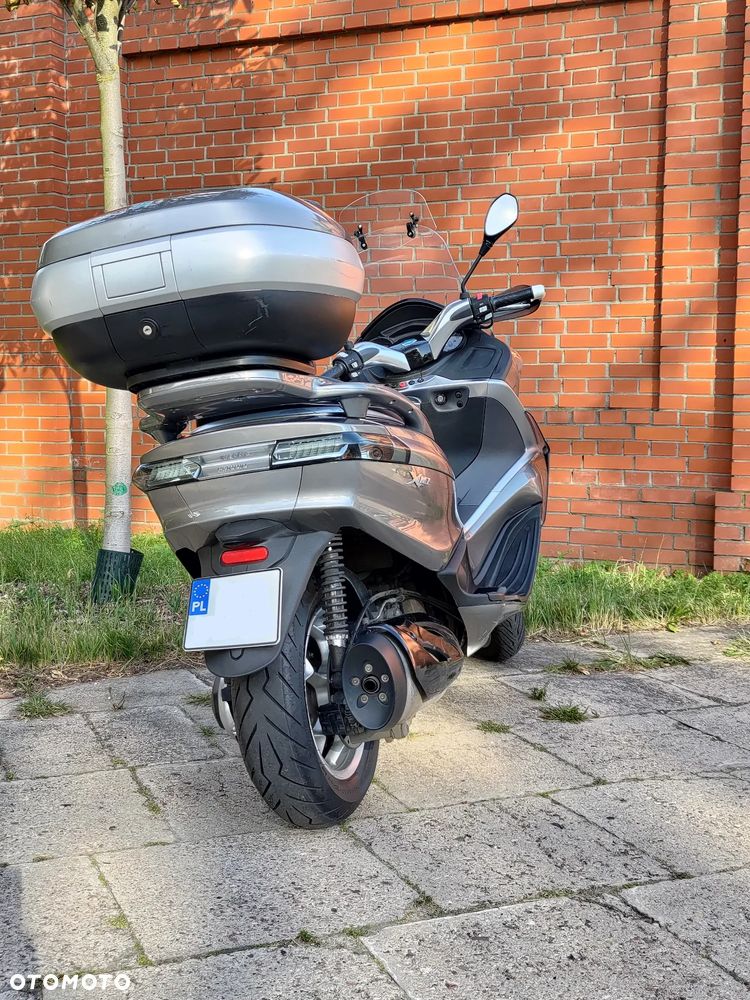 Piaggio X10 - 5