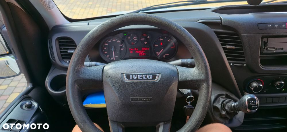 Iveco DAILY 35C14 D - 8