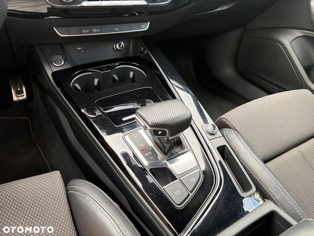 Audi A4 Avant 35 TDI S tronic S line - 15