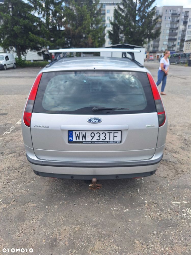 Ford Focus - 4