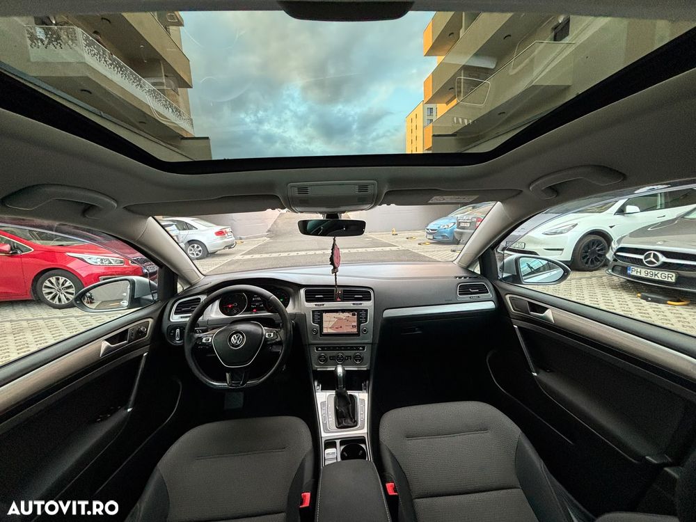 Volkswagen Golf 1.6 TDI DPF BMT DSG Comfortline - 27