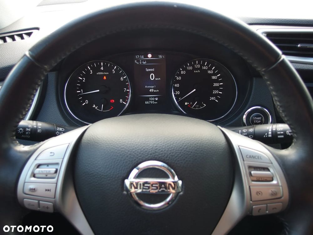 Nissan Qashqai 1.6 DIG-T Tekna - 11