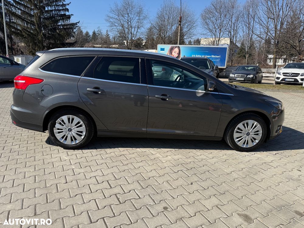 Ford Focus 1.5 TDCi DPF Start-Stopp-System Titanium - 5