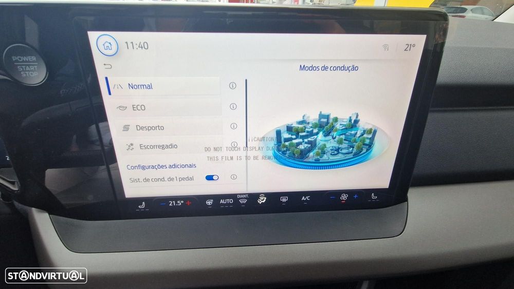 Ford Tourneo Courier - 15