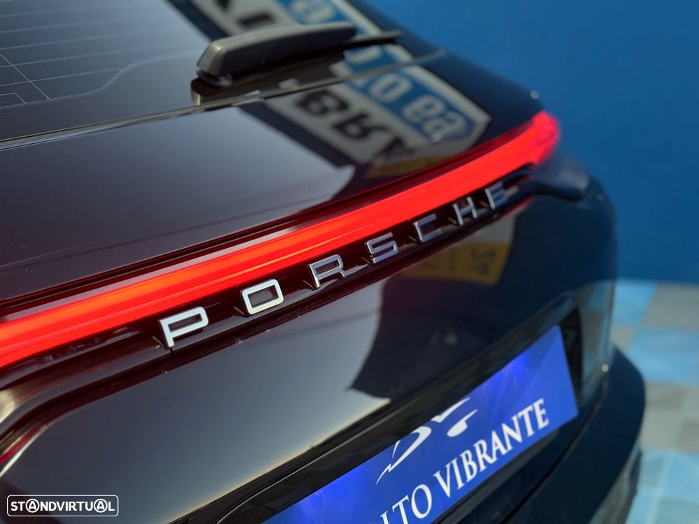 Porsche Panamera 4 E-Hybrid Edition 10 Anos - 15