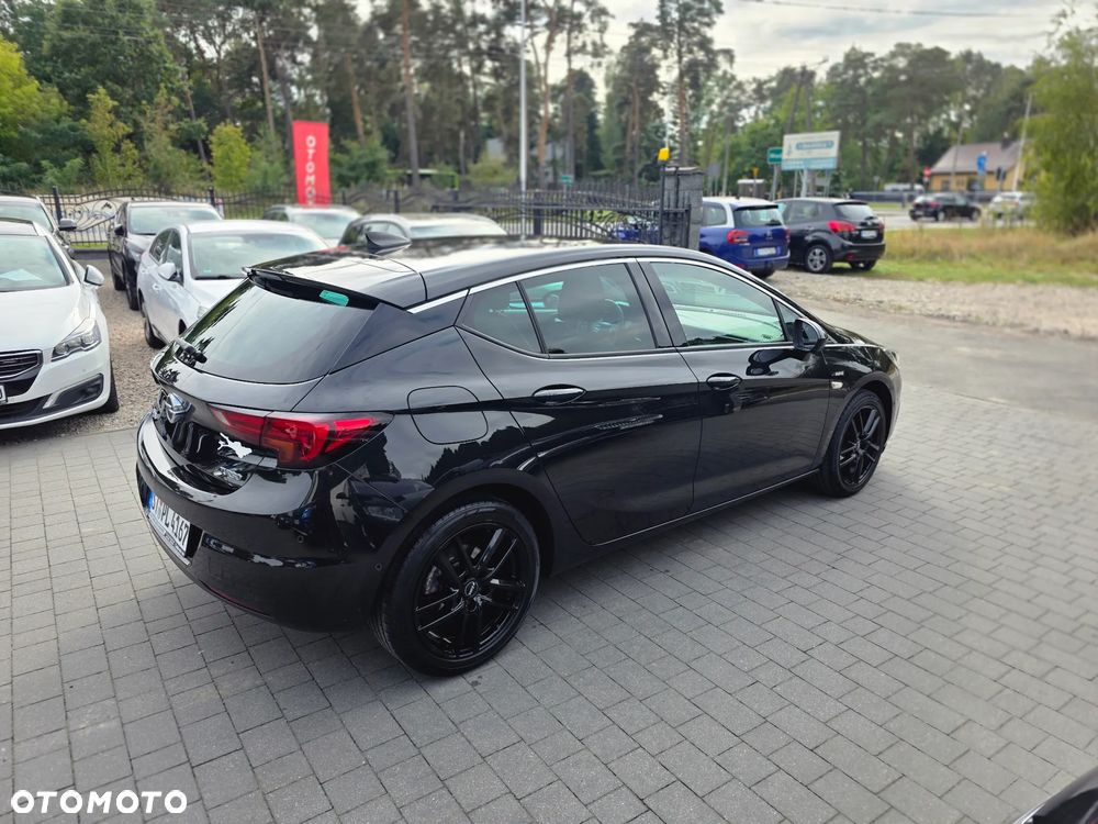 Opel Astra 1.4 Turbo Innovation - 4