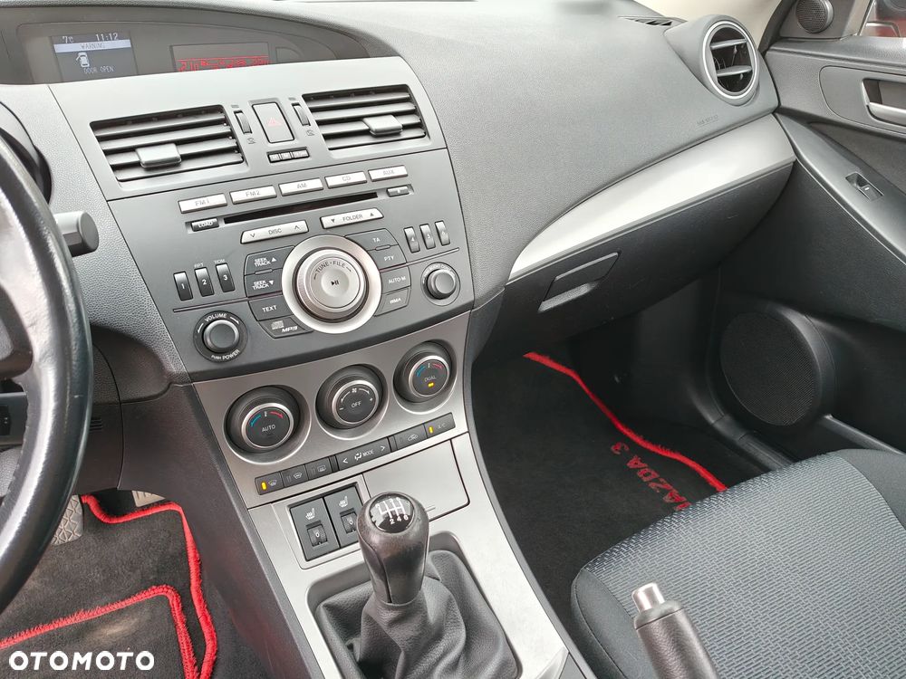 Mazda 3 2.0 Exclusive + - 10