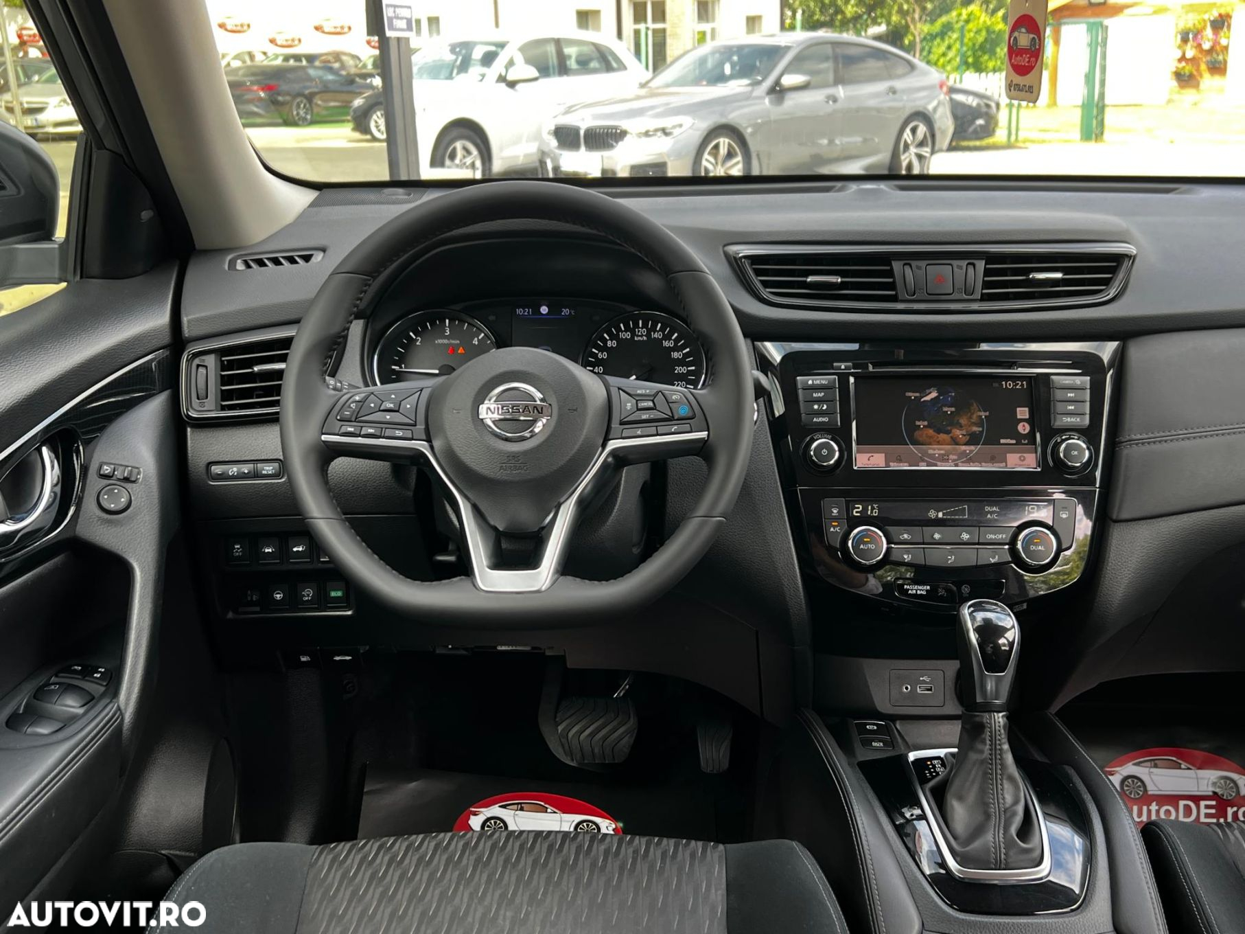 Nissan X-Trail - 9