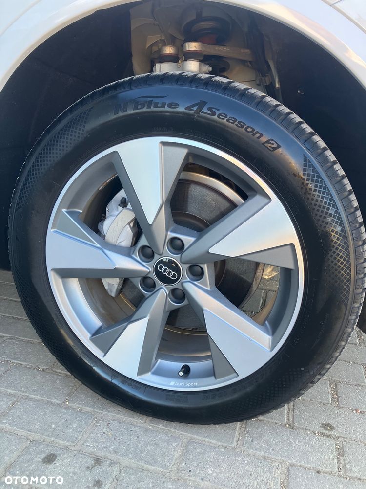 Audi Q5 40 TFSI quattro S tronic - 18