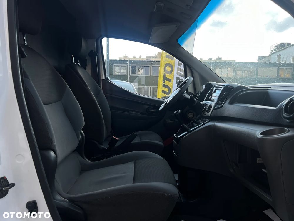 Nissan NV200 - 19