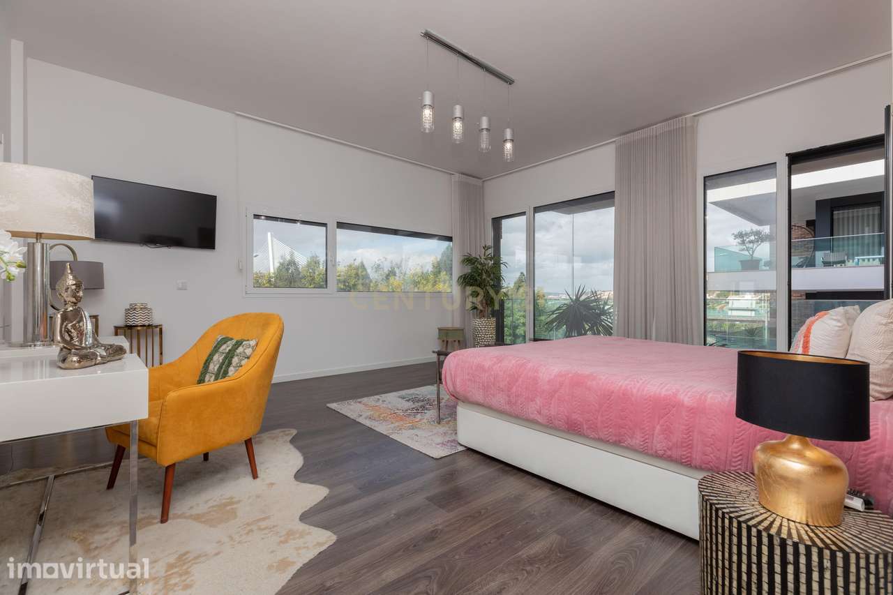 T2 com 2 Suites | Quinta da Boavista | Santo António dos Olivais | Coi - Grande imagem: 5/21