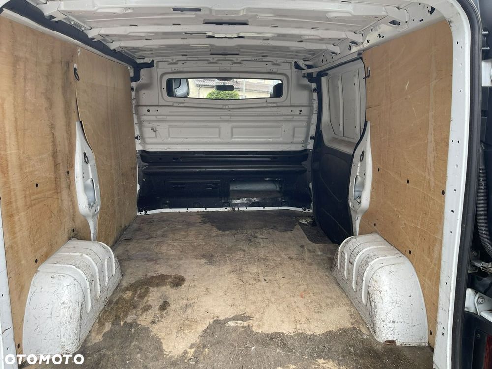 Renault Trafic - 11