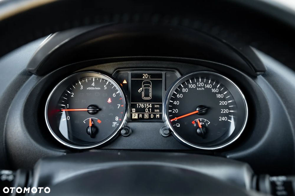 Nissan Qashqai+2 - 31