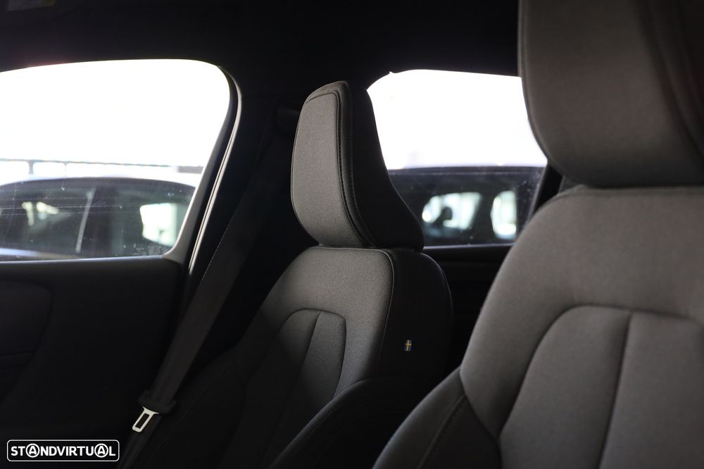 Volvo XC 40 Recharge Ultimate - 9