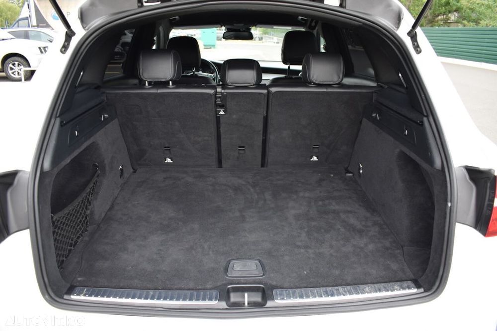 Mercedes-Benz GLC 250 d 4MATIC - 12