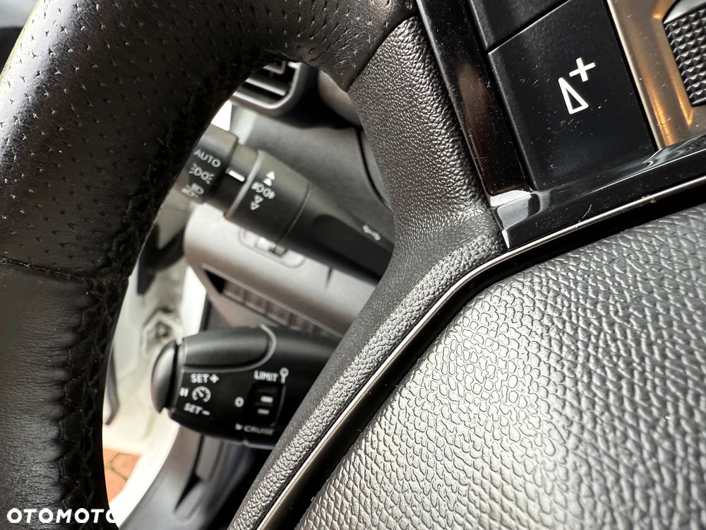 Peugeot Partner - 24