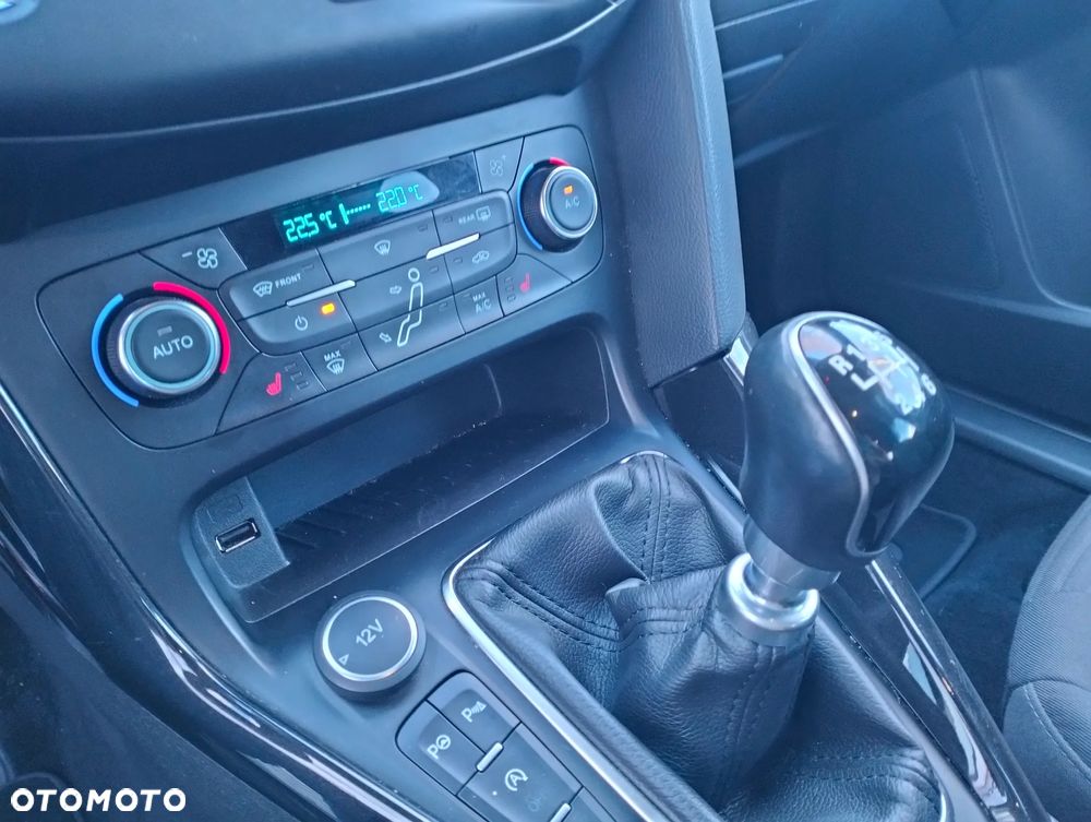 Ford Focus 1.5 TDCi Titanium - 18